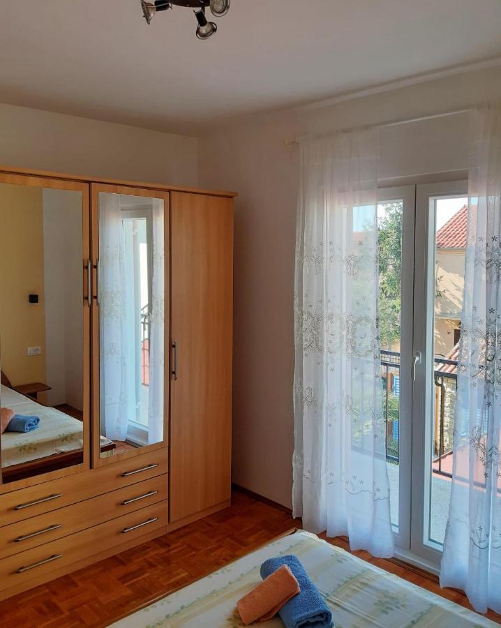 Toni Apartment Vodice Bagian luar foto