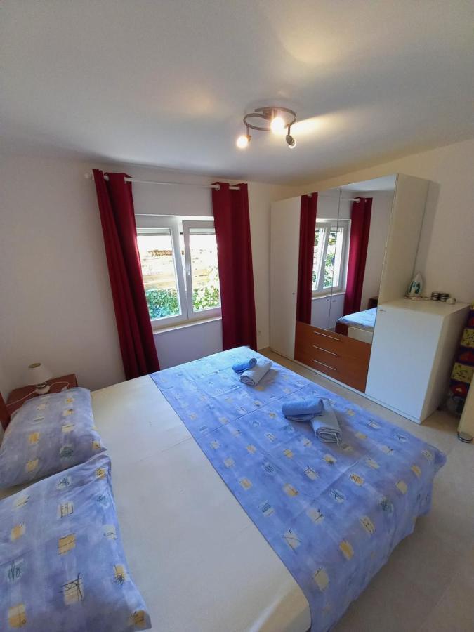 Toni Apartment Vodice Bagian luar foto