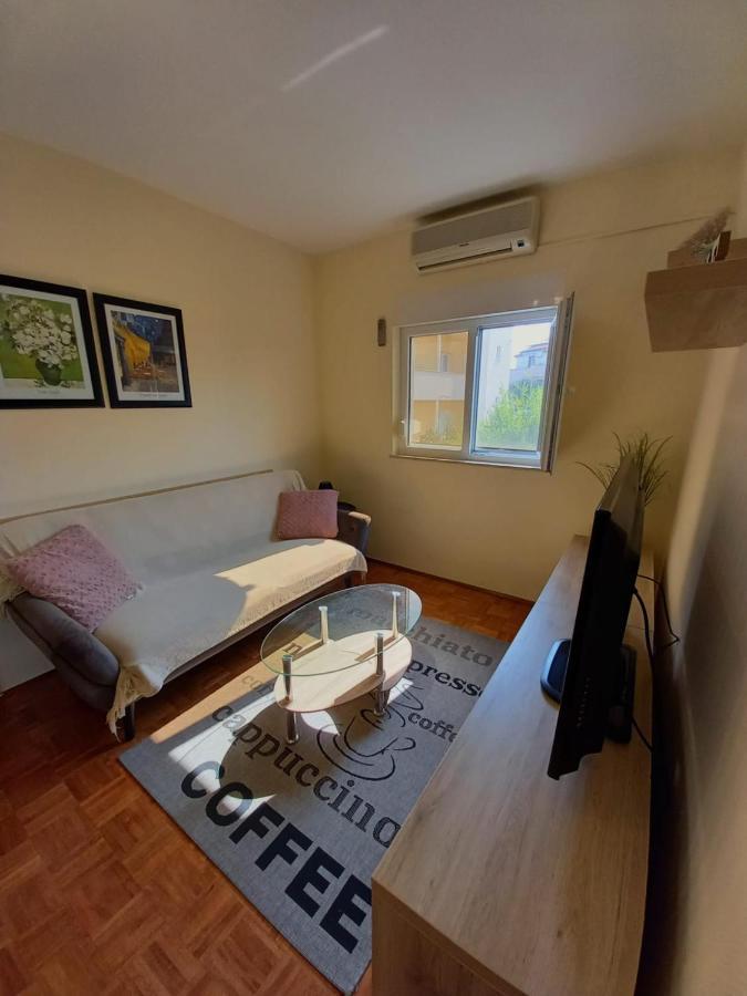 Toni Apartment Vodice Bagian luar foto